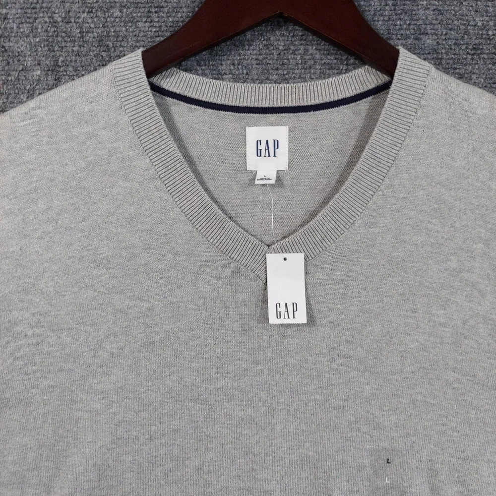 GAP neck sweater